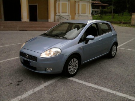 Fiat Grande Punto 1.3mjt del 2005 prezzo  €6000